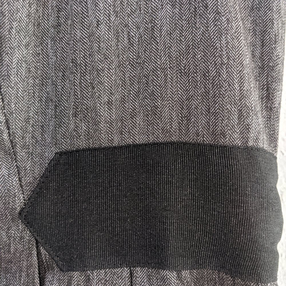 Dress - Picture 6 of 6